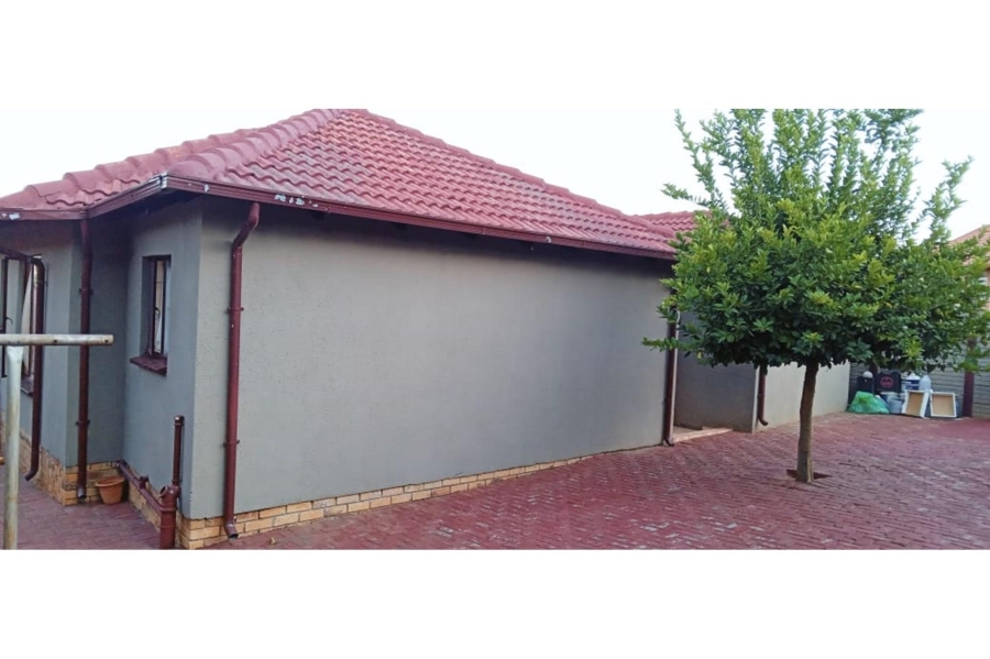 3 Bedroom Property for Sale in Tlhabane West North West